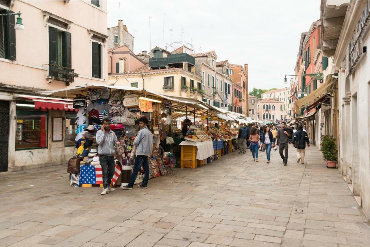 Monolocale - La Mansarda Appartamento Venezia Esterno foto